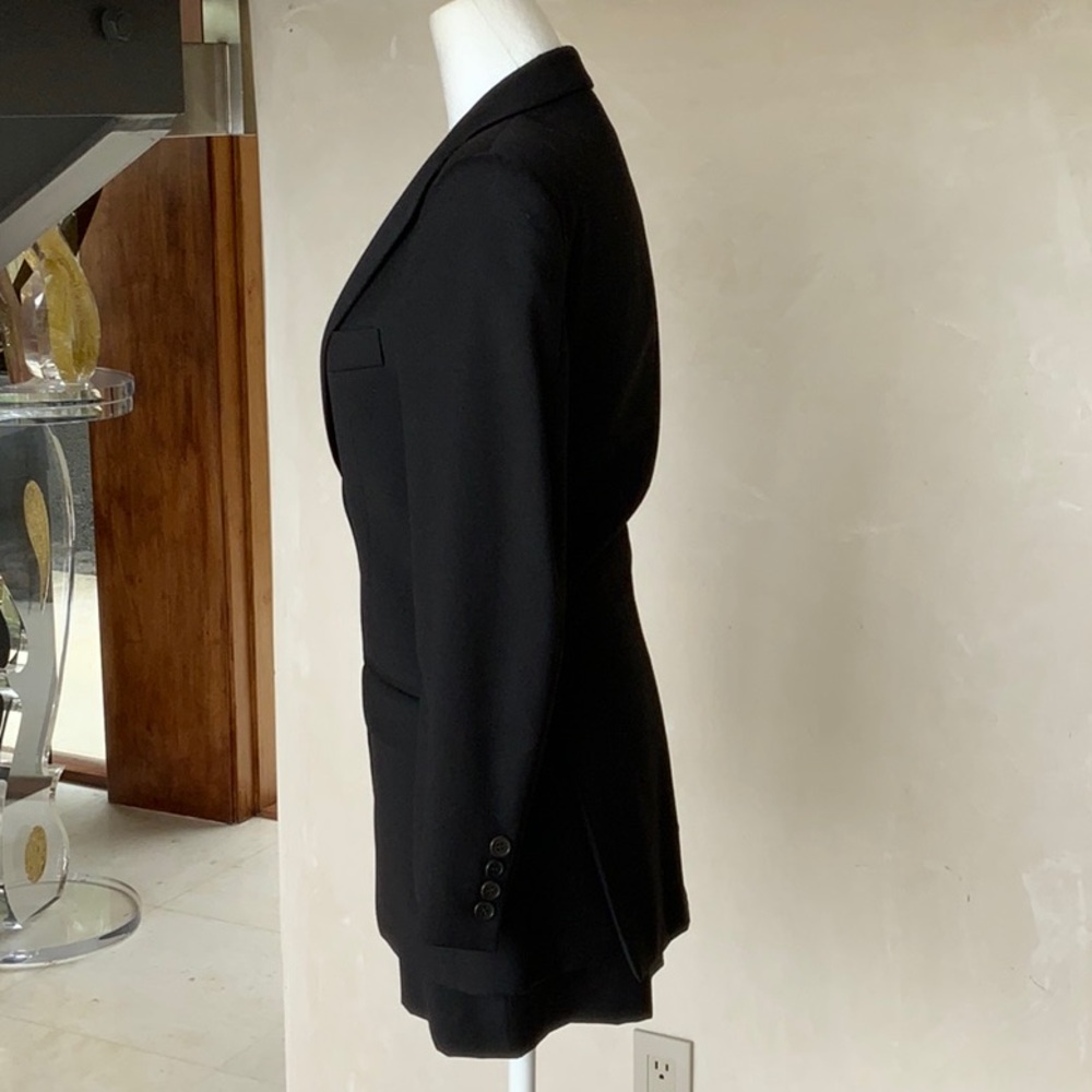 Classic Black Women's Blazer - Picture 3 of 10